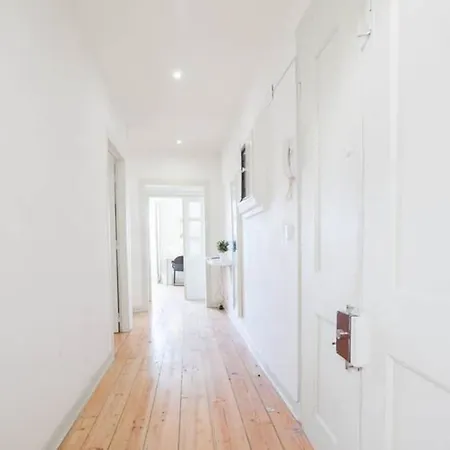 Outsite ホテル 3*